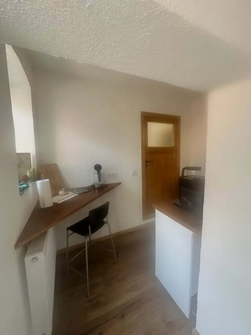 Unstruttal Frühstücksbar mit Barhocker